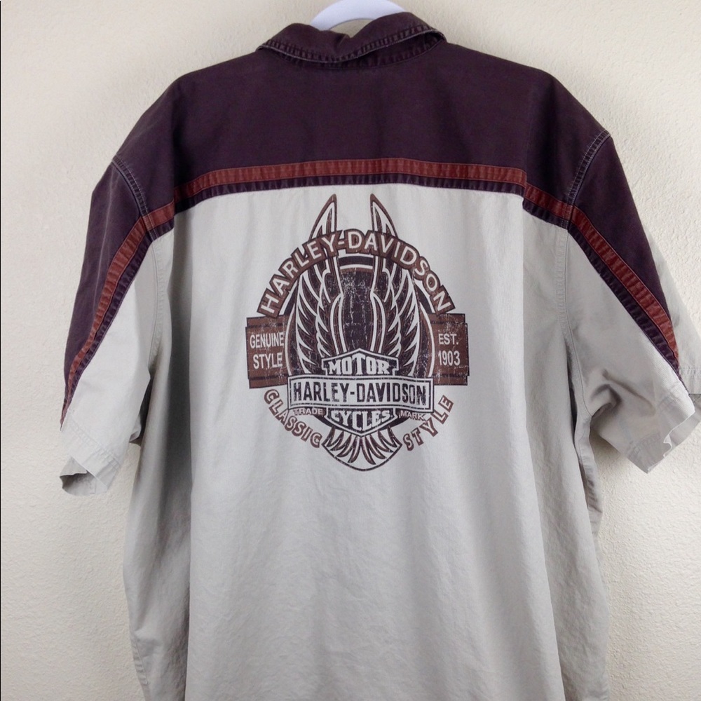Harley Davison Short Sleeve Button Down 3XL?